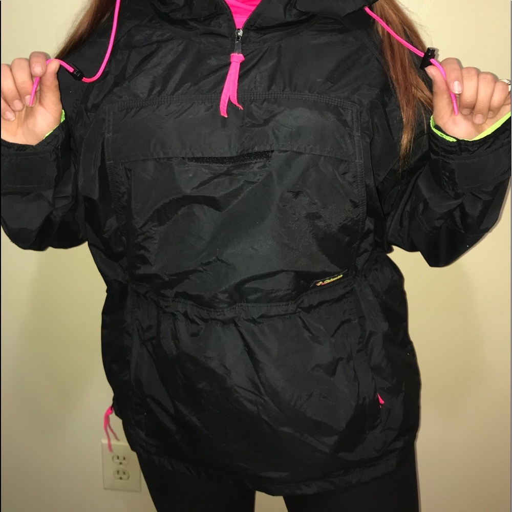 Vintage Mens Columbia Windbreaker Black and Pink